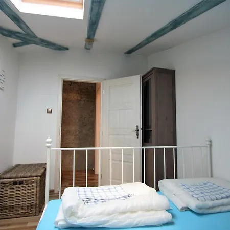 Apartment Kolenicka 2 *